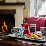 Country Guesthouse Αερικό