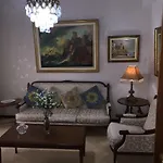 Cosy Seaside Apartment