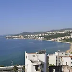 Diamond View