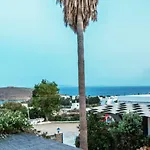 Fouli\'S House At \