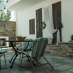 Menexe Apartments-Korali