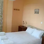 Villa\'S Ground Floor Apartment With 60 Qm Swimming Pool