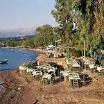 Patra\'S Sea Front Apartment