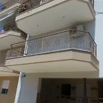 Jordan\'S 4Th Appartment At Nea Michaniona