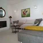 Loutraki Μοναδικής Θέσης Διαμέρισμα Στη Θάλασσα