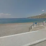 Loutraki Μοναδικής Θέσης Διαμέρισμα Στη Θάλασσα