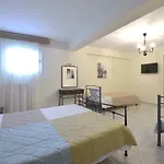 G&G House