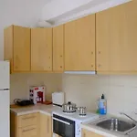 Apartment With Sea View And Balcony 60M From Beach