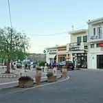 Nikos House