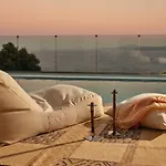 Thea Lux Natur Villa
