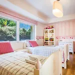 Analisa Luxury Villa