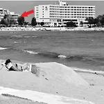Beach Side Apart I