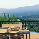 Alura Villas