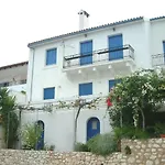 Fey\'S House Waterfront - Φισκάρδο