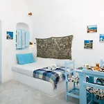 Black Rock Traditional Rooms