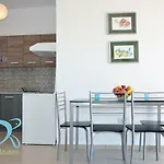 Helona Houses