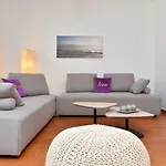 Villa Trifylia