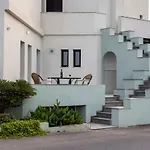 Sunrise Beachfront Apartment