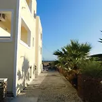 Sea Side Perivolos