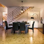 Nina Residence