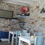 Niovi Studios