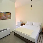 Aegina Bed & Culture