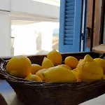 Ariadne,Traditional Apartment In Centre Of Poros