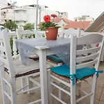 Alexis\'S House