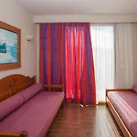 Eleonora Hotel