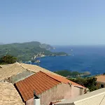 Lakones View House