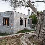 Aradena Traditional House 4