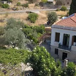 Traditional Hotel Ianthe