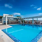 Orizontes Boutique Studios