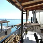 Port View Apartment