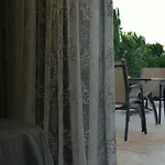 Ammos Luxury Suites