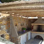 Wide Sea Maisonette