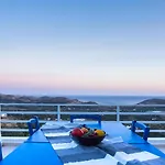 Villa Mariou
