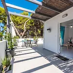 Orama Suites II