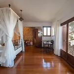 Villa With A Character Mirabello Suites