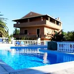 Maria Apartments
