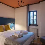 Charis Guesthouse