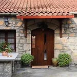 Guesthouse Karahalios