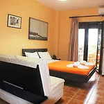 Zisios Studios
