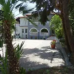 Hotel Villa Drosos