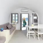 Liakada Oia Suites