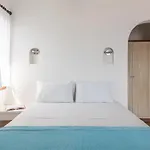 Asterias House