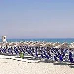Sun Beach Hotel
