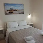 Vanessa\'S Rooms & Apartments
