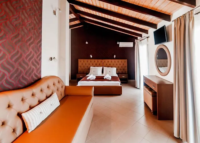 Hotel Torini