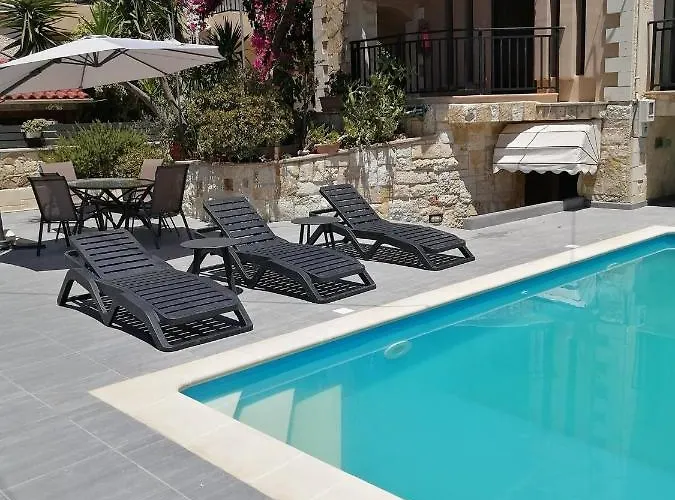 Iliana Apartments